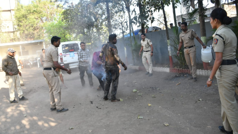 Maharashtra Man Sets Himself Ablaze Outside Police Station Amid Marital Dispute