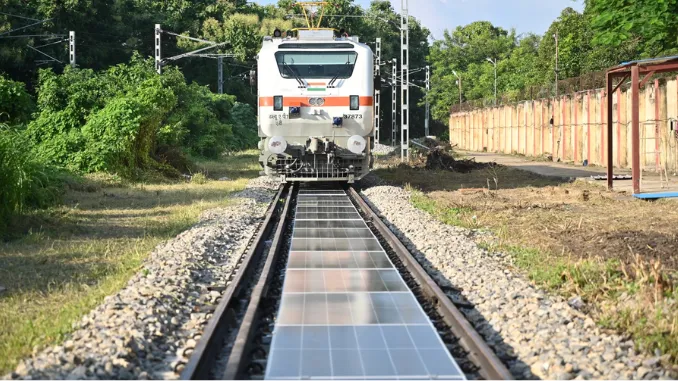 Varanasi Unveils India’s First Removable Solar Panels Between Railway Tracks Varanasi Unveils India’s First Removable Solar Panels Between Railway Tracks